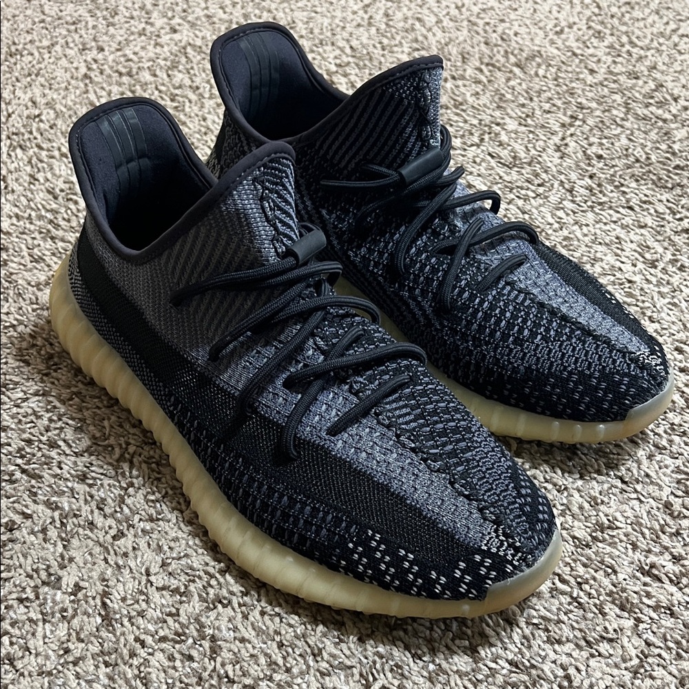 Yeezy Boost 350 Carbon